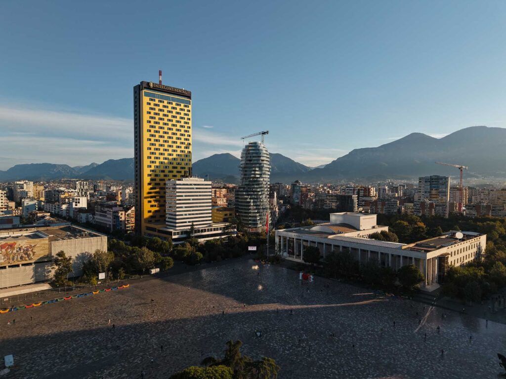 progetti Unionglass - Tirana 's Rock - Albania