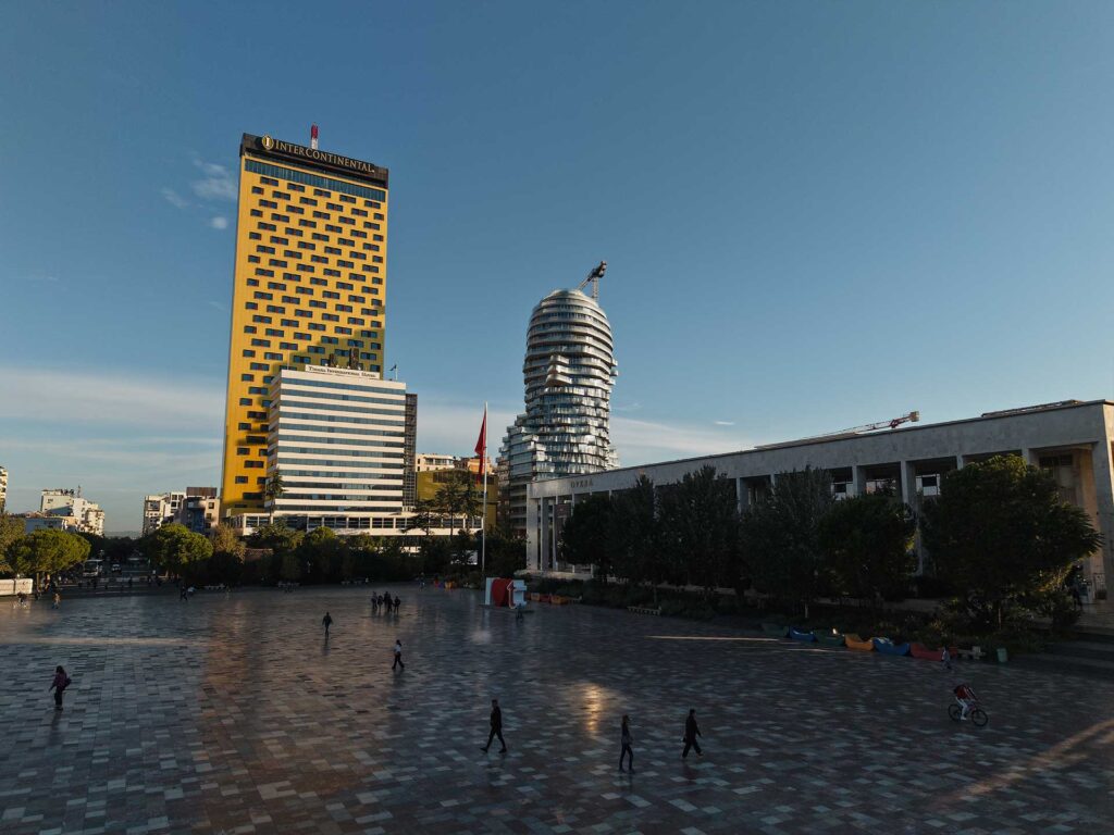 progetti Unionglass - Tirana 's Rock - Albania