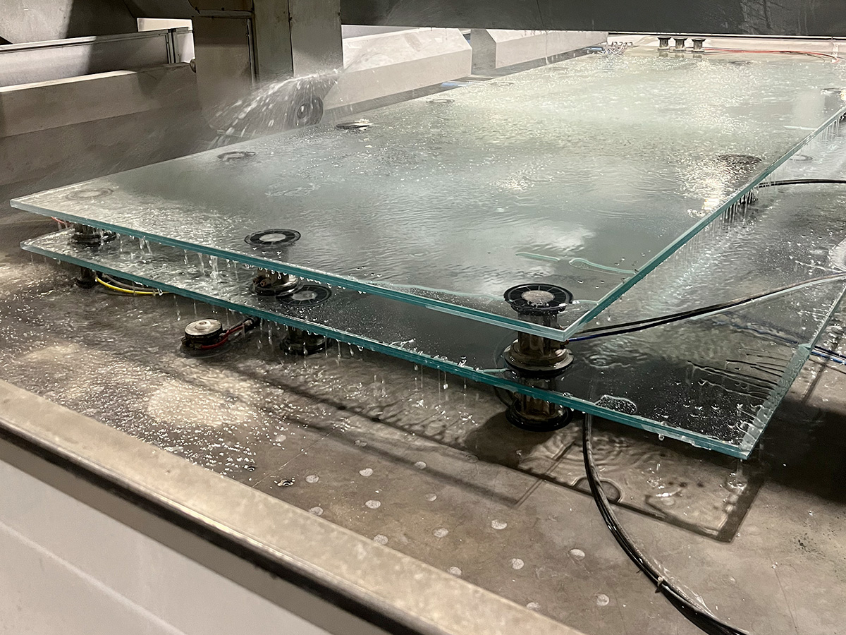 molatura-sagomata-lavorazioni-vetro-union-glass