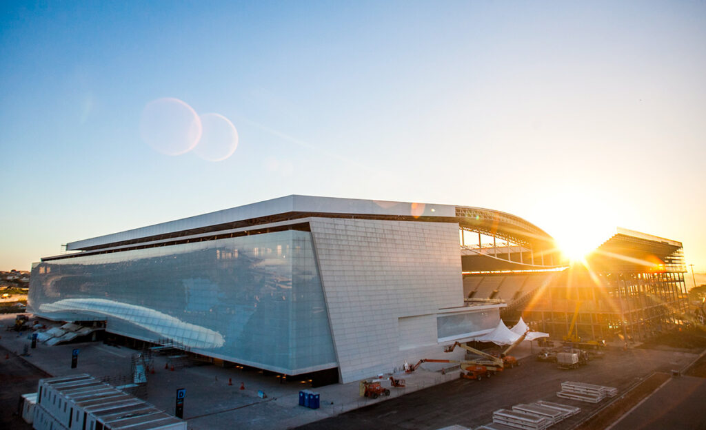 progetti-union-glass-arena-corinthias